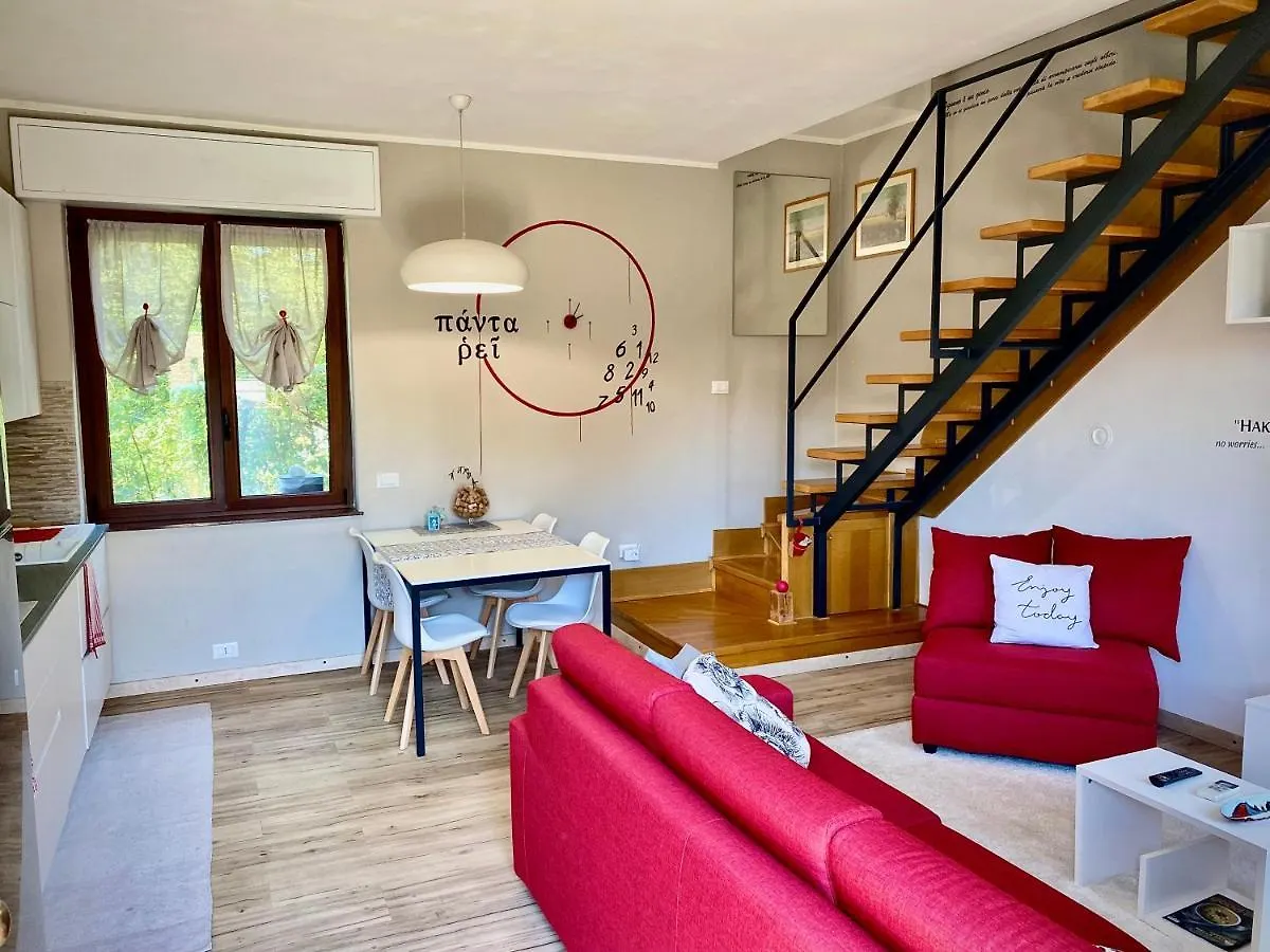 Golden Suite Marta Malpensa Milano-Laghi 布斯托阿西齐奥 招待所