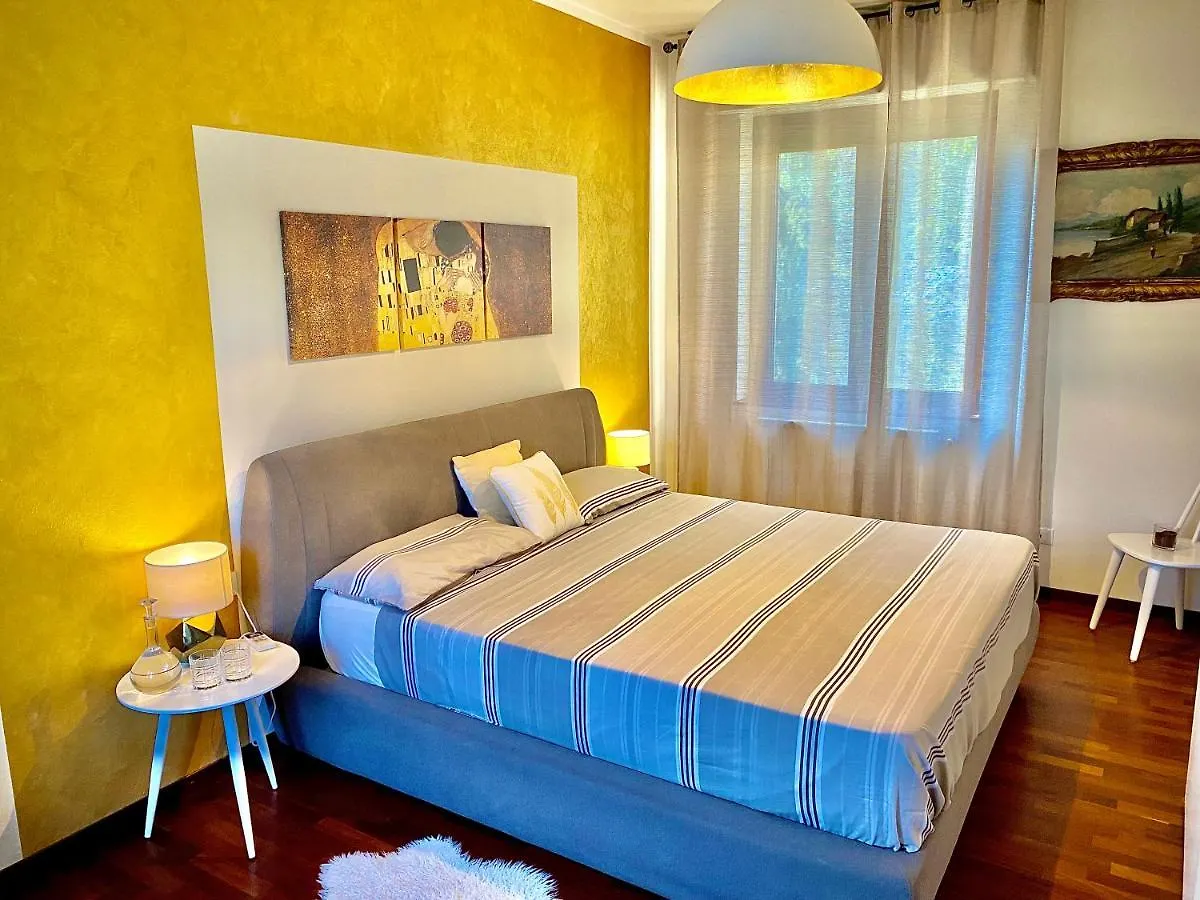 Golden Suite Marta Malpensa Milano-Laghi 布斯托阿西齐奥